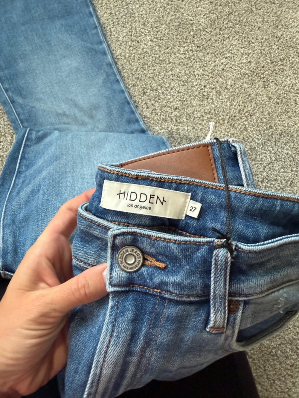 Hidden Jeans - Picture 6 of 6